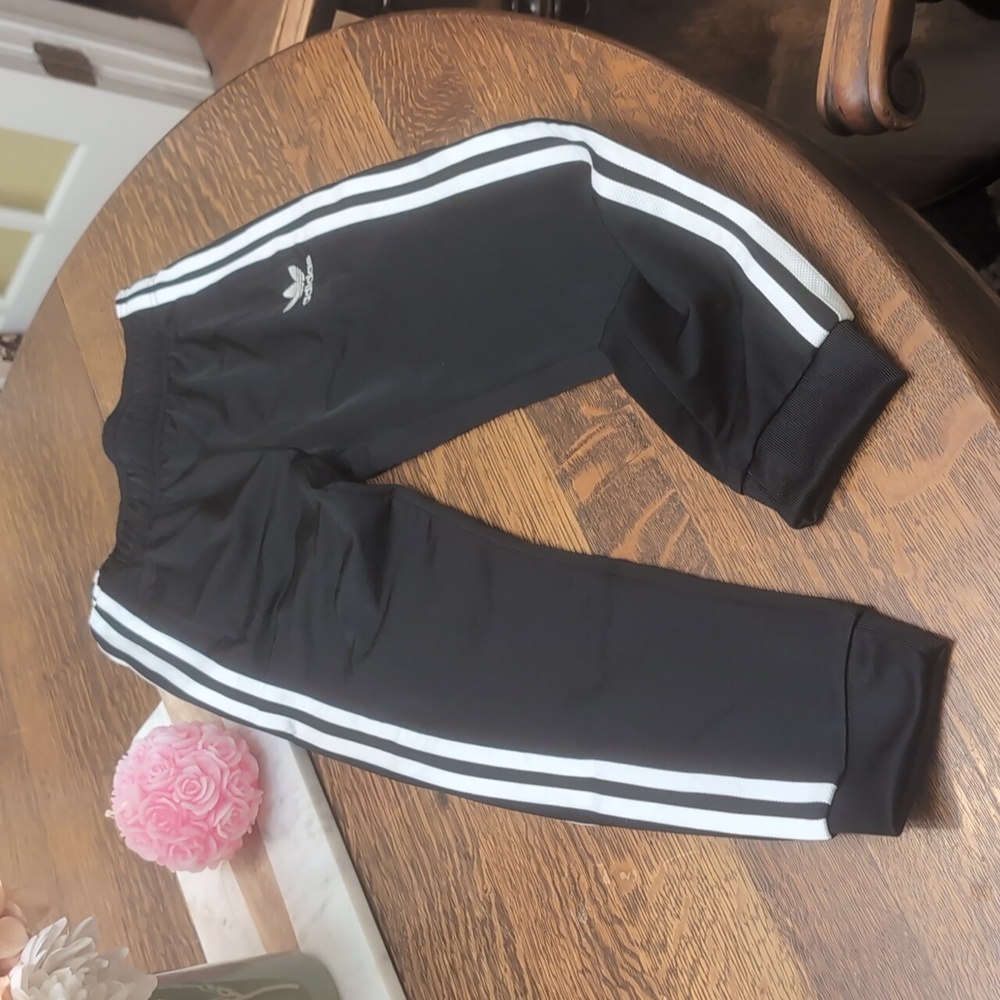 Adidas joggers